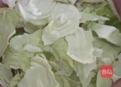 健康白菜肉包的做法图解1