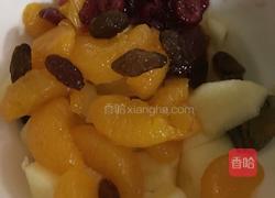 缤纷水果披萨（微波炉版）的做法图解2