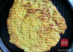 胡萝卜鸡蛋牛奶饼的做法图解4