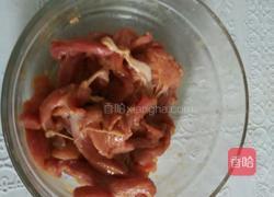 芦笋里脊鸡蛋饼的做法图解2