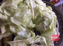 白菜猪肉馅饼的做法图解2