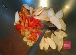 红辣椒杏鲍菇炒肉的做法图解5