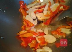 红辣椒杏鲍菇炒肉的做法图解6