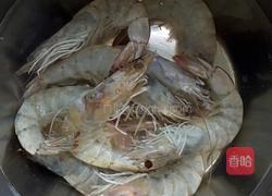 银河之恋...双味虾的做法图解1