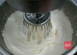 拉花蛋糕的做法图解2