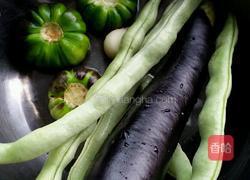 杂炒苦子金豆茄子的做法图解1