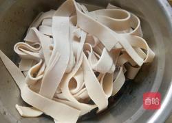 凉拌豆皮的做法图解5