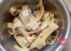 凉拌豆皮的做法图解6