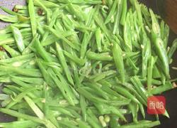 干煸蒜蓉扁豆的做法图解6