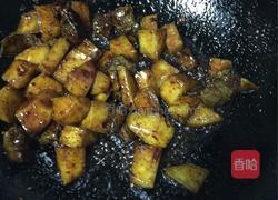 土豆焖牛肉的做法图解4