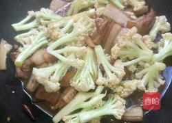 猪肉烧花菜的做法图解6