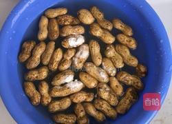 煮花生的做法图解1