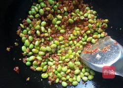 酱香肉粒青豆的做法图解5