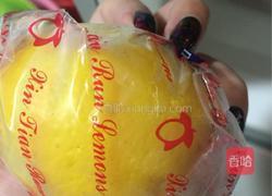 柠檬百香果汁的做法图解1