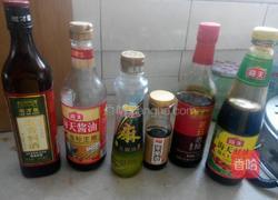 猪肉圆白菜馅饺子的做法图解1