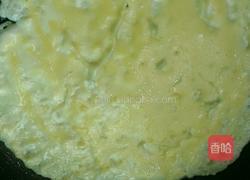 鸡蛋饼卷火腿的做法图解6