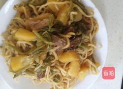 土豆豆角焖面的做法图解7