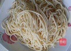 土豆豆角焖面的做法图解2