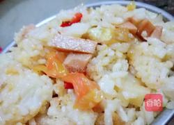 自创咸菜火腿炒饭的做法图解3