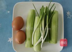 丝瓜鸡蛋汤的做法图解1