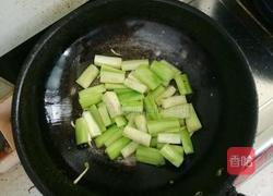 丝瓜鸡蛋汤的做法图解4