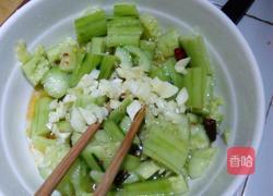 五香花生米凉拌黄瓜的做法图解4