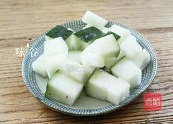 简单方便的消暑冬瓜薏米糖水的做法图解2