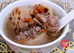 莲藕排骨汤的做法图解6
