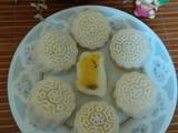 奶黄冰皮月饼