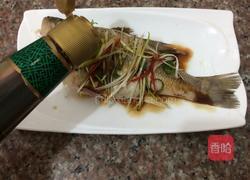 蒸鲈鱼的做法图解7