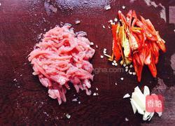 荷兰豆炒肉的做法图解3
