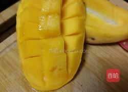 芒果冰激凌土司盒的做法图解3