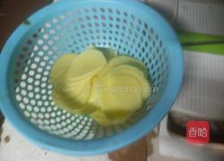 自制薯片的做法图解1