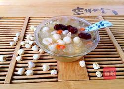 冰糖银耳莲子羹的做法图解7
