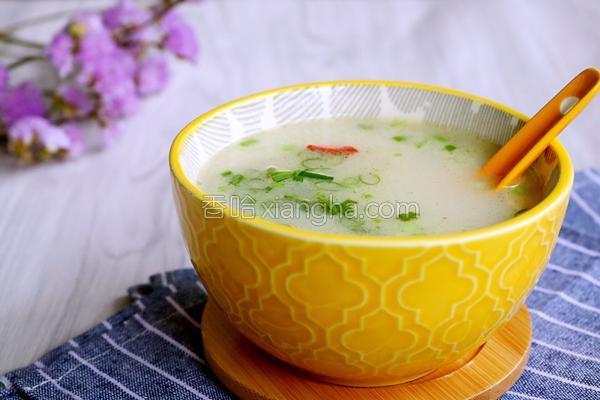 炖鲫鱼汤的做法_炖鲫鱼汤的做法大全_炖鲫鱼