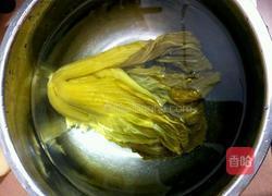 酸菜排骨汤的做法图解4