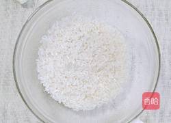 桂圆红枣稀饭的做法图解1