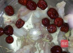 鸡骨架炖土豆的做法图解3