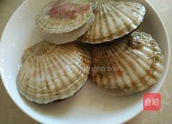 蒜蓉粉丝蒸扇贝的做法图解1