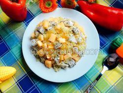 哈密瓜怎么切成小丁 MjUwX2MxXzA