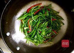 辣椒炒肉丝的做法图解6