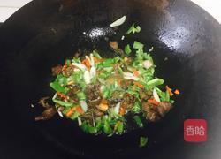 土豆炒牛肉的做法图解6