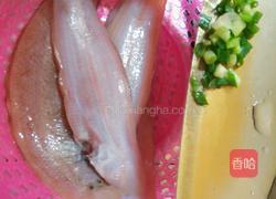 煎小鱼的做法图解3
