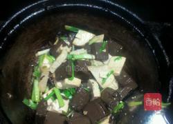 鸡血炒豆腐的做法图解7