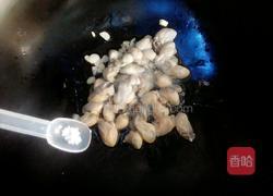 爆炒生蚝的做法图解4