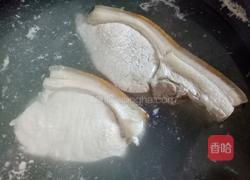 辣炒肥肉的做法图解1