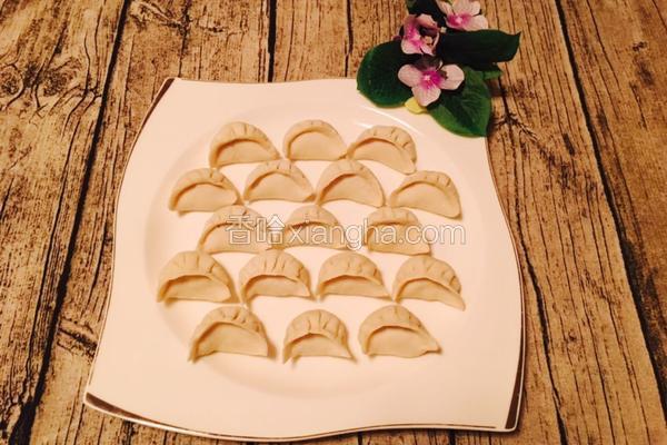 猪肉白菜馅饺子的做法 菜谱 香哈网