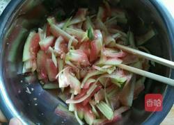凉拌西瓜皮丝的做法图解11