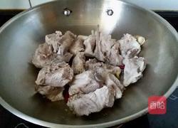 炖排骨的做法图解7