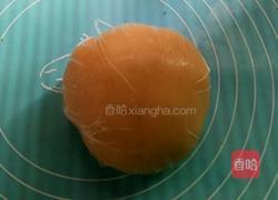 豆沙双黄月饼的做法图解6